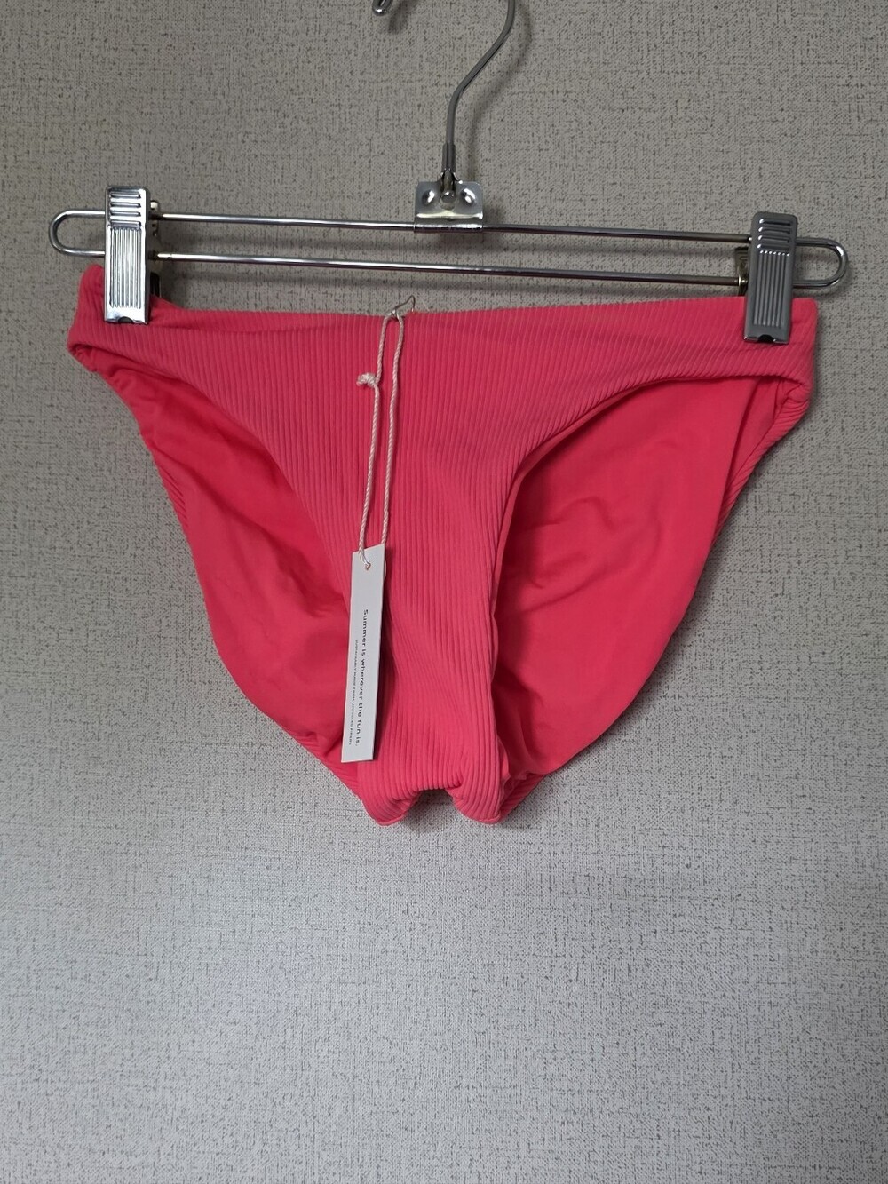 Ribbed Bikini Bottom in Bright Pink